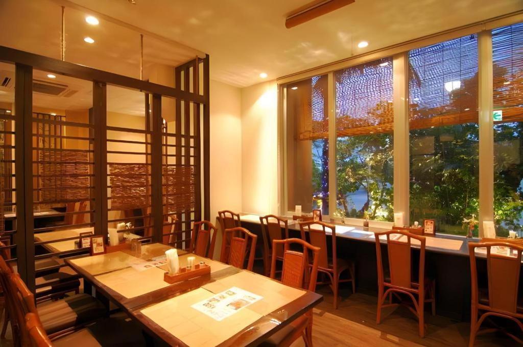 Hotel Gran View Okinawa Naha Bagian luar foto