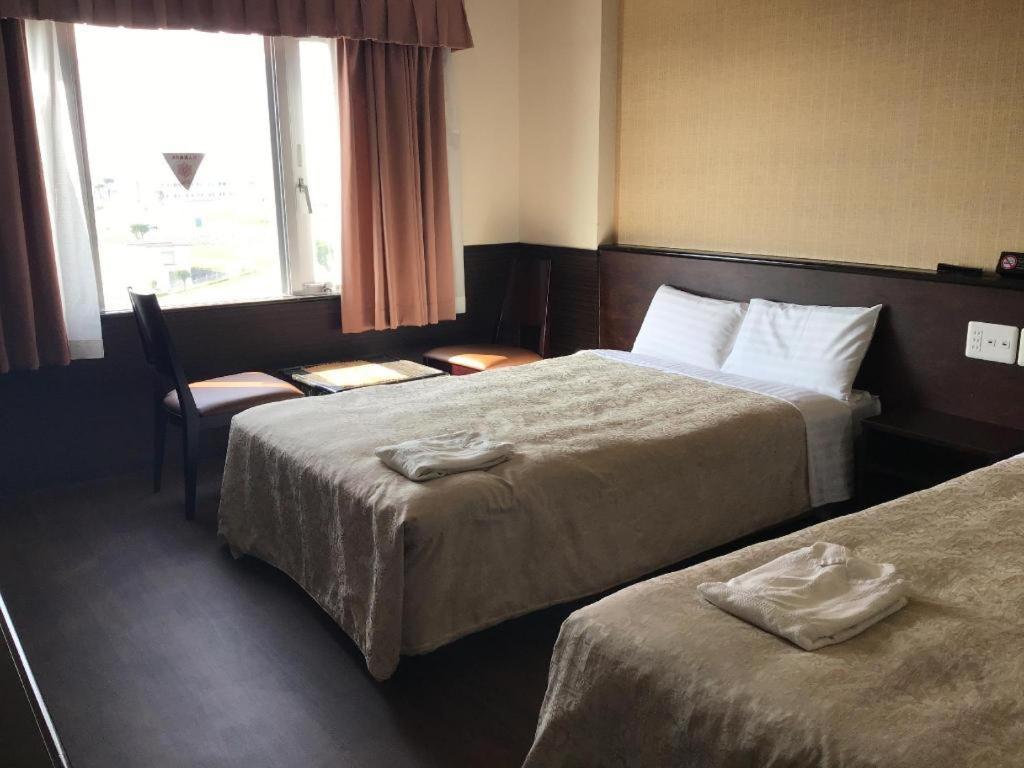 Hotel Gran View Okinawa Naha Bagian luar foto