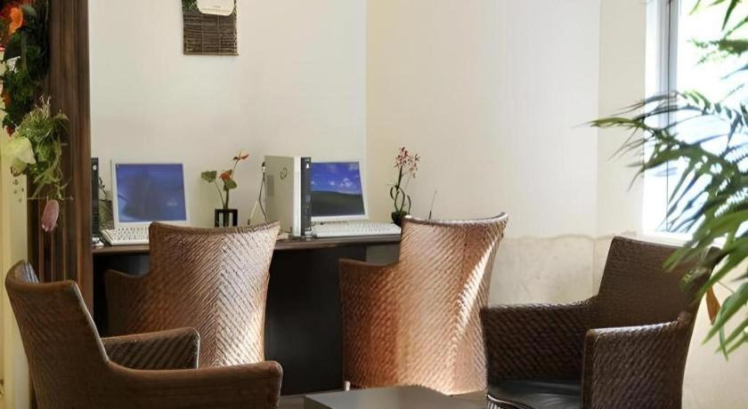 Hotel Gran View Okinawa Naha Bagian luar foto