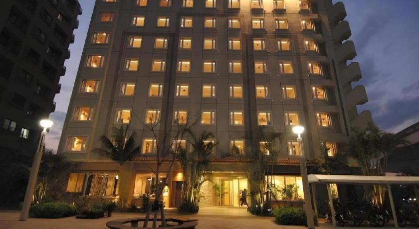 Hotel Gran View Okinawa Naha Bagian luar foto